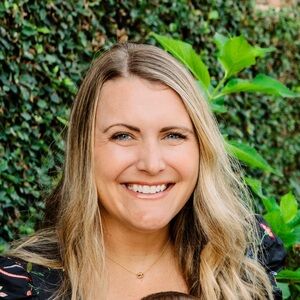 Meet your Posher, Monica